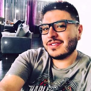 Meet your Posher, Christopher